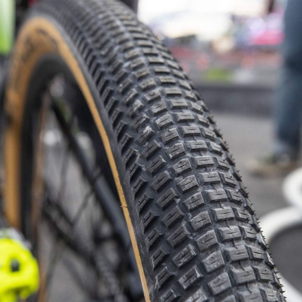 Schwalbe Billy Bonkers 20 x 2.00 Folding Tyre (50-406)